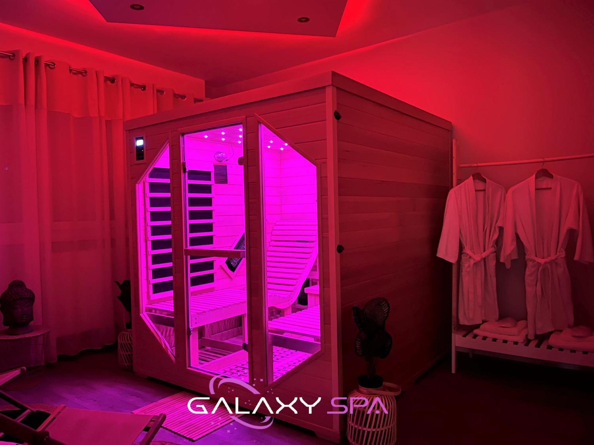 Galaxy Spa - Suite Venus Jacuzzi Et Sauna Privatif Champigneulles Екстериор снимка